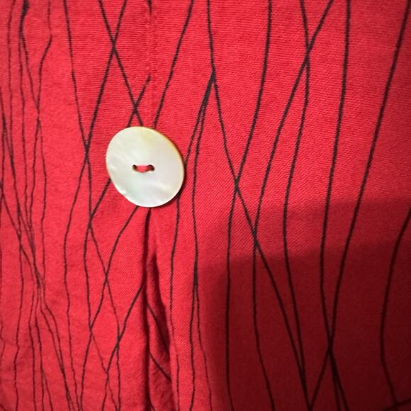 Ali Miles Sz 2X Red Wearable Art to Wear Artsy Blouse Shirt Top Pearl Buttons - Picture 5 of 9